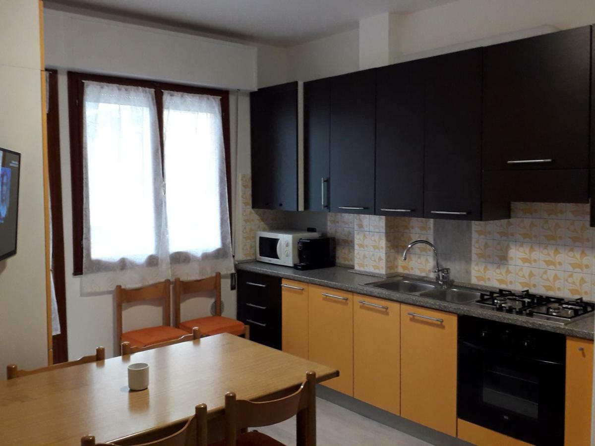 Appartamento Al Mare Lorella Sottomarina Exterior foto