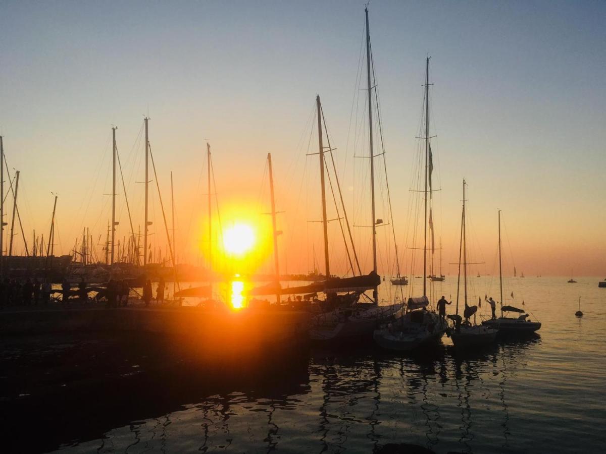 Appartamento Al Mare Lorella Sottomarina Exterior foto